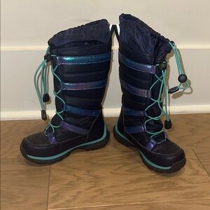 Lands End Kids 12 Navy and Teal Winter Snow Boots